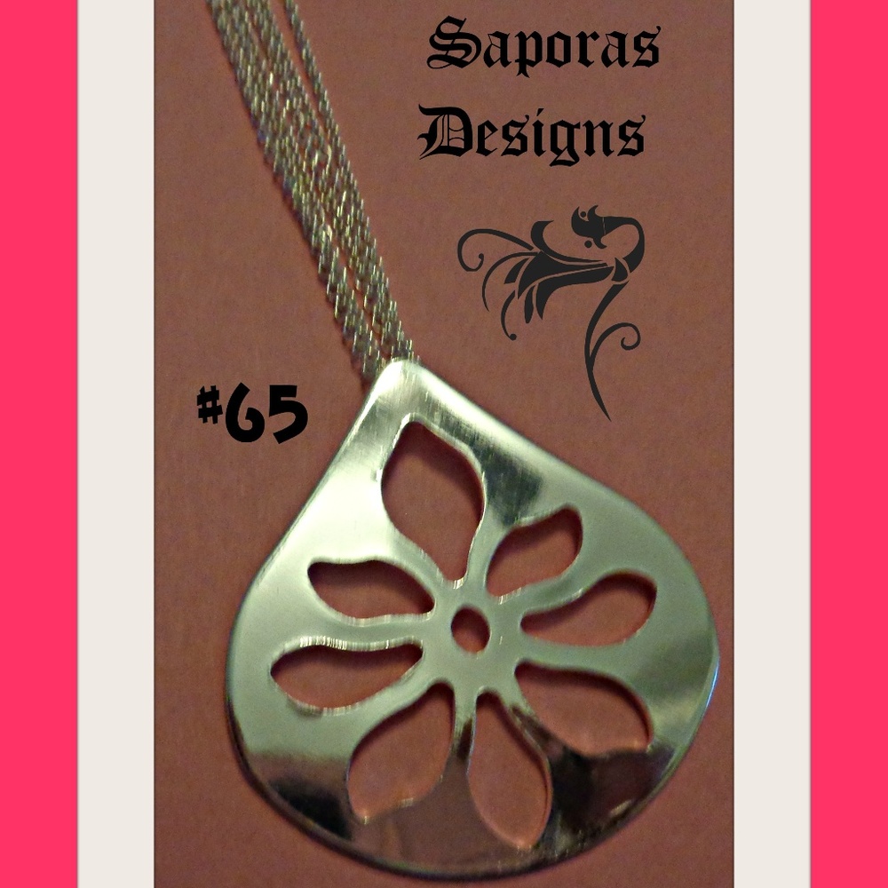 Silver Tone Native Flower Design Necklace